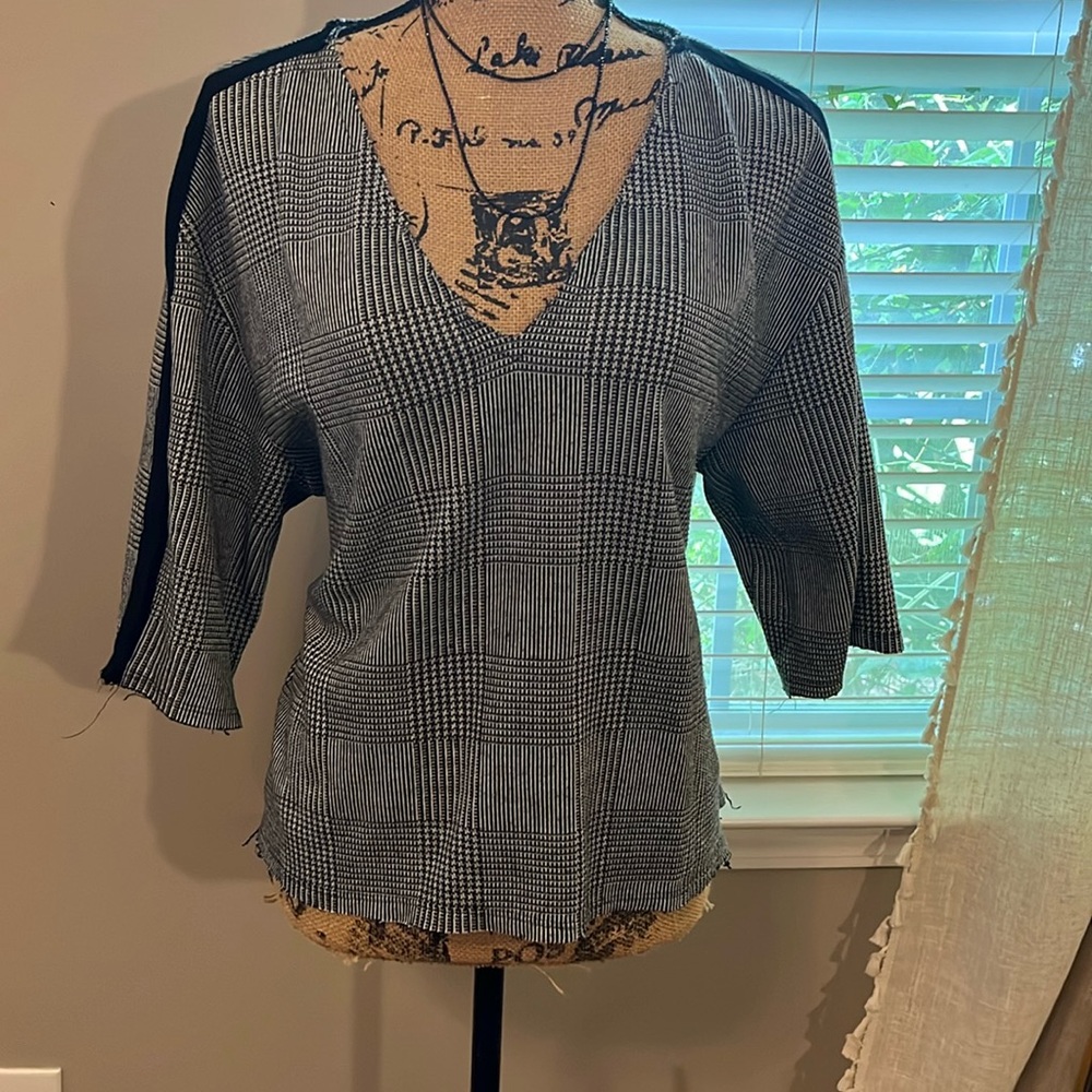 Zara Top Size Large